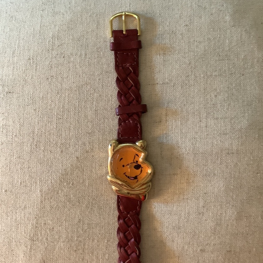 Disney 1990’s Winnie The Pooh Watchbogoho - image 3